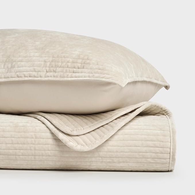 EverGrace Striped Channel Velvet Quilt Set, Queen Size, Light Sand | Luxurious Soft Lightweight Velvet Comforter, Oversized Bedspread Coverlet, Quilted Bedding Set for All Season, with 2 Shams