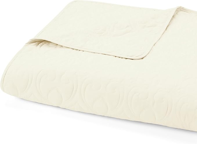 Merit Linens Classic Quilt Coverlet Soft Set in Damask Stitching - Full/Queen Ivory