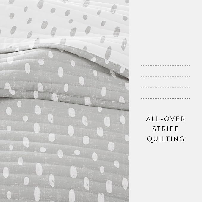 Merit Linens Soft Quilt Coverlet Bedding Set - Reversible Patterns - King/Cal-King Light Gray
