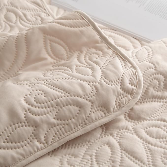 Whale Flotilla Twin Quilt Bedding Set Vintage Damask Reversible Bedspread | Suitable for Bed, 2 Pieces Brich Beige Lightweight Breathable Quilts Twin Size, Ultrasonic Coverlet with 1 Pillow Sham