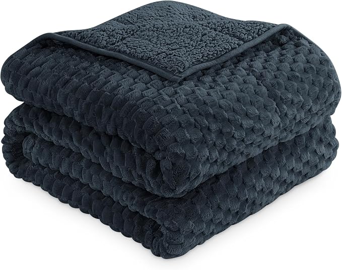 Mr. Sandman Weighted Blankets for Adults, Queen Size 60 x 80 Inches, 20lbs | Machine Washable; Soft Warm Sherpa Fleece; Jacquard Flannel with Glass Beads; Heavy Throw for Sleep and Calm; Midnight Blue