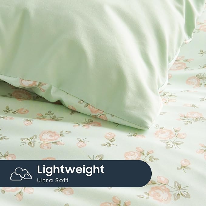 Wake In Cloud - Floral Comforter Set, Coquette Cottagecore Aesthetic Flower Shabby Chic Pattern for Women Teen Girls, Soft Lightweight Bedding, 3 Pieces, Green Pink, Twin/Twin XL Size