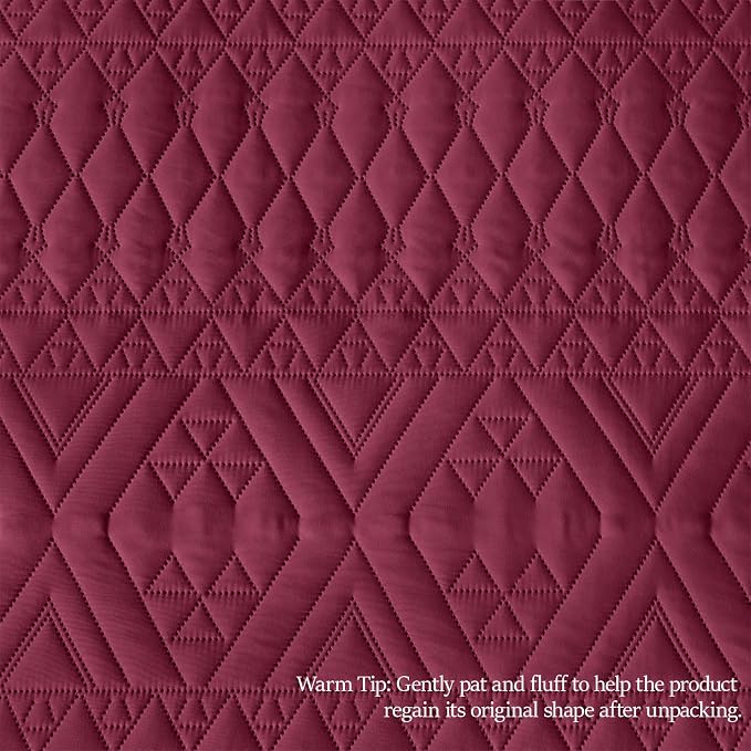 akkialla Twin Quilt Set, Burgundy Lightweight Microfiber Bedspread Coverlet, Boho Geometric Pattern, Soft All-Season Bedding, 2-Piece (1 Quilt, 1 Pillow Sham)