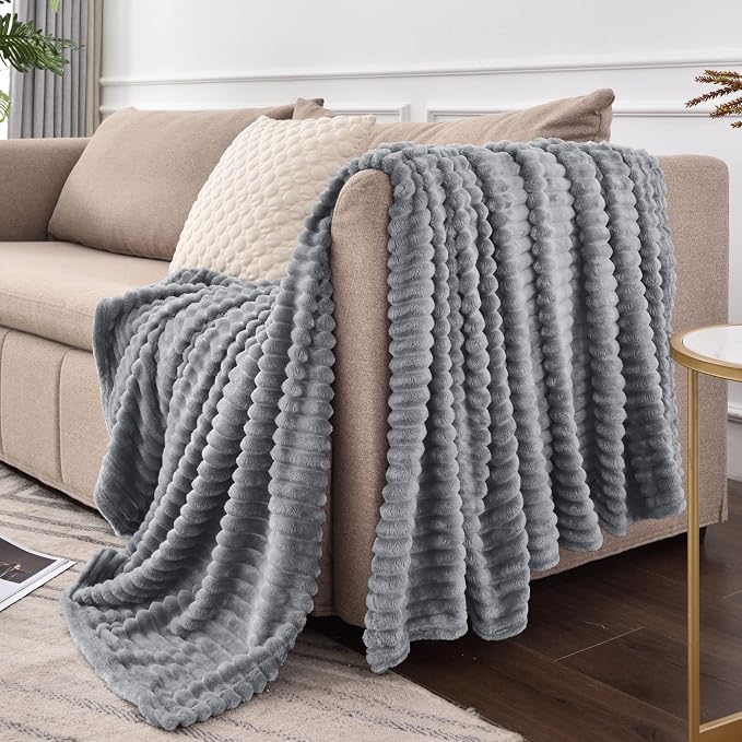 BEDELITE 3D Ribbed Jacquard Grey Fleece Throw Blanket for Couch, 50x60 Inch | Soft Warm Decorative Fluffy Blanket, Cozy Plush Lightweight Fuzzy Throw Blanket for Bed Sofa Home Room Decor, Gift for Women