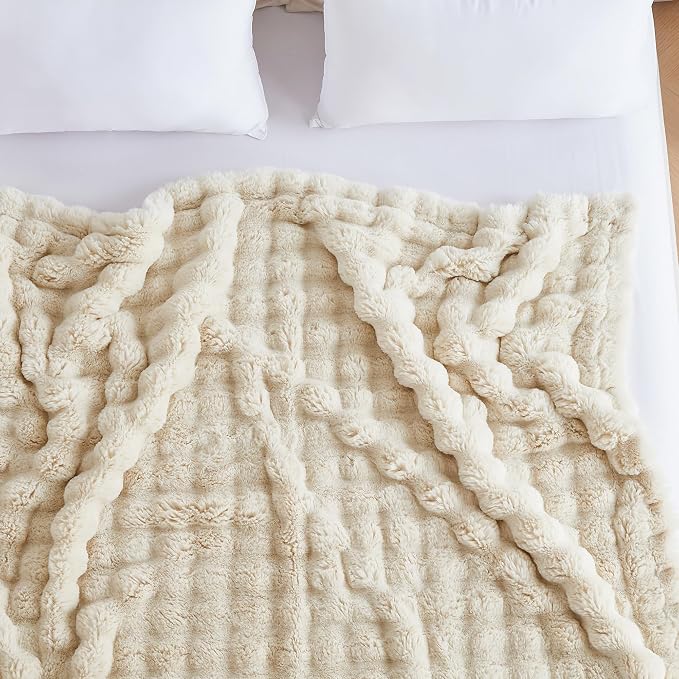 50x60 Inches Ultra-Soft Fuzzy Faux Fur Plush Throw Blanket - Thick, Warm Sherpa for Couch, Sofa, Bedroom, Camping - Decorative Blanket for Cozy Warmth, Bubble Khaki