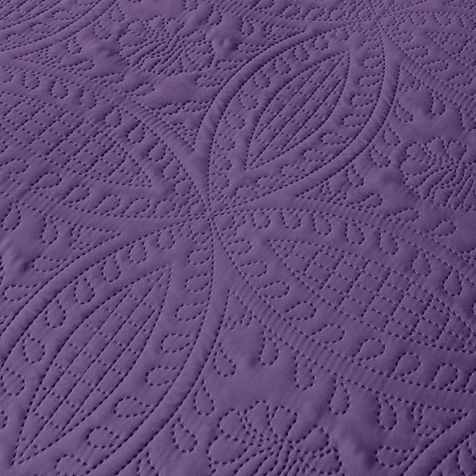akkialla Purple Full/Queen Quilt Set, Ultrasonic Lightweight Bedspread Coverlet for Modern Minimalist Bedroom, Soft Microfiber Coin Pattern Bedding, 3-Piece (1 Quilt, 2 Pillow Shams) | Breathable fabric