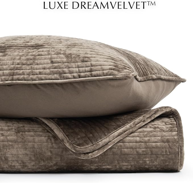 EverGrace Striped Channel Velvet Quilt Set, King Size, Natural Tan | Luxurious Soft Lightweight Velvet Comforter, Oversized Bedspread Coverlet, Quilted Bedding Set for All Season, with 2 Shams