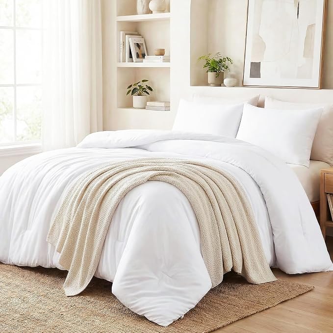 Full Comforter Set, 3 Pieces Down Alternative Bedding, White | 270 GSM All Season Comforter with 4 Corner Ties for Use as a Duvet Insert, OEKO-TEX Certified, 2 Pillowcases, 82 x 86 in