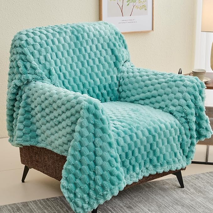 NEWCOSPLAY Fleece Clouds Cozy Throw Blanket for Couch, Sage Green, 50"x60" | Premium Silky Flannel Blanket, Soft Lightweight Fluffy Throw Blanket for Bed Sofa Decor, Gift for All Season Use