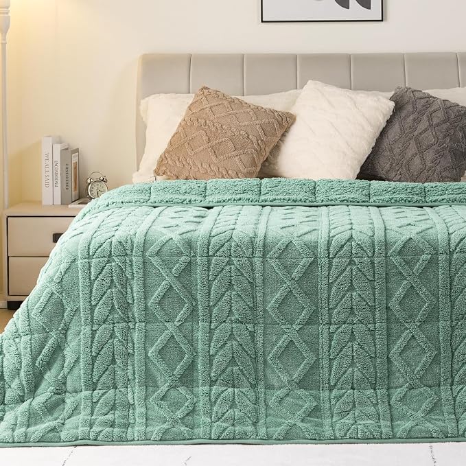 Cottonblue Jacquard Weighted Blanket 15 lbs for Adults Queen Size 60x80in | Ultra Soft Sherpa Fleece Weighted Blankets for Better Sleep Calm Relax, Cozy Warm Sofa Bed Heavy Blanket Throw, Sage Green