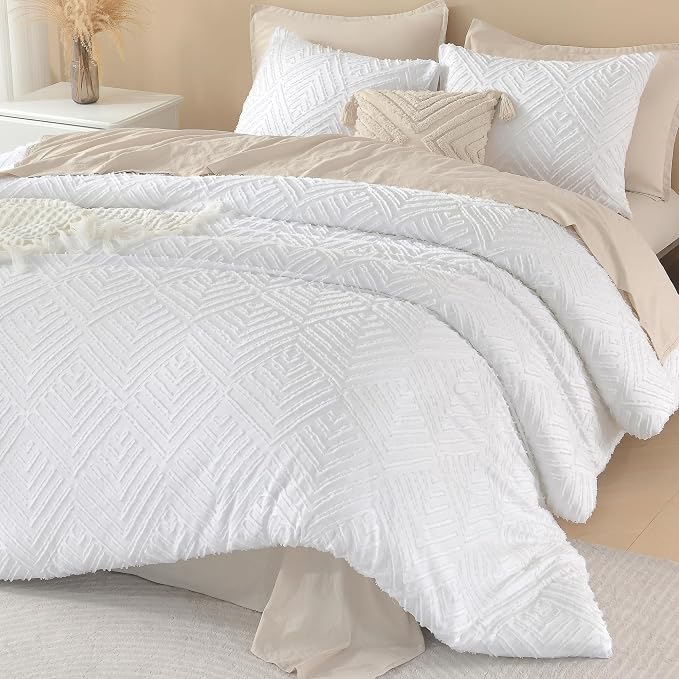 Litanika Oversized King Comforter Set, 3 Pcs White Tufted Boho Bedding Set | Farmhouse Shabby Chic Vintage Bohemian Textured Aesthetic Soft Fluffy Lightweight Breathable All Season Bed Set