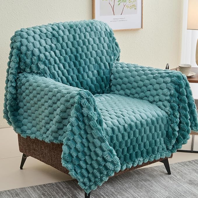 NEWCOSPLAY Fleece Clouds Cozy Throw Blanket for Couch, Light Teal, 50"x60" | Premium Silky Flannel Blanket, Soft Lightweight Fluffy Throw Blanket for Bed Sofa Decor, Gift for All Season Use
