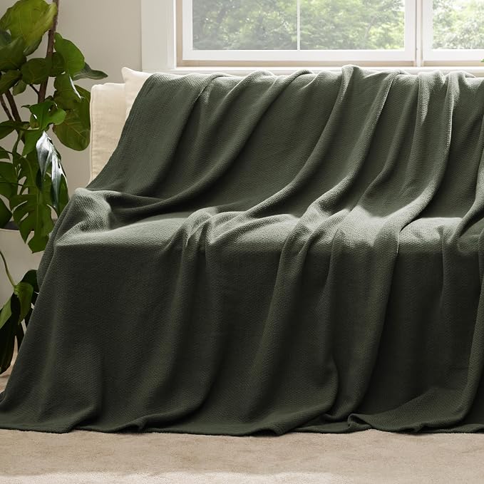 Bedsure 100% Cotton Blanket, Herringbone Weave, Twin-XL, Olive Green | Cooling, Breathable, Lightweight, Soft, Ideal for Summer Nights, Dorm Room Essentials for College, Room Decor, 66x90 Inches
