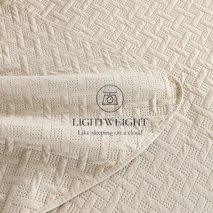 FLYMME Beige Twin Quilt Bedding Set Thin Lightweight Bedspreads,Modern Style Geometric Weave Stripe Pattern,Soft Microfiber Bed Coverlet for All Season (1 Quilt, 1 Sham)