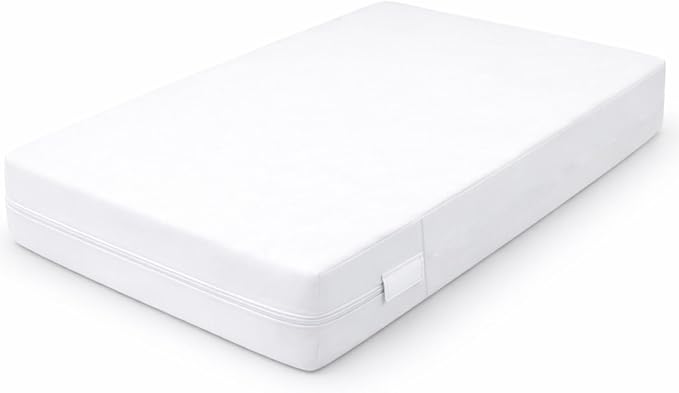 Guardmax Short Queen Mattress Protector Zippered, Bed Bug Mattress Cover | Waterproof, Dust Mite Proof, 6-Sided, Soft Jersey Knit, Machine Washable, Short Queen - 60 x 75, up to 13" Deep