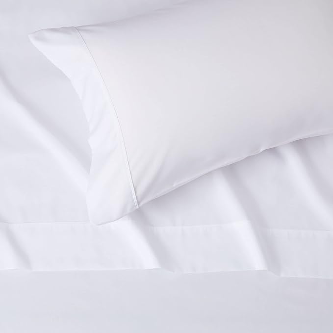 Amazon Basics Ultra-Soft Breathable Wrinkle-Free Microfiber 3-Piece Bed Sheet Set with 14-Inch Deep Pockets, College Dorm-Friendly, Twin XL, Bright White