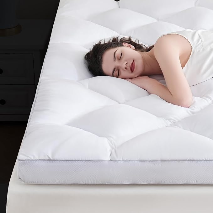 DOWNCOOL 3 Inch King Mattress Topper, Ultra Thick and Fluffy Supportive Memory Foam Mattress Topper for Body Pain, Mattress Pad with Breathable Mesh Design for Deep Sleep, 80x78x3 Inches