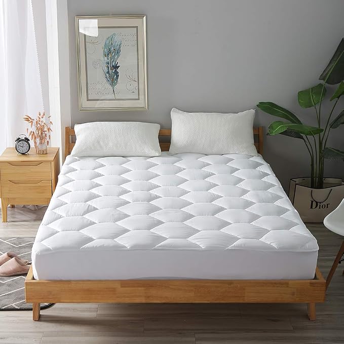 Twin Mattress Pad, 8-21" Deep Pocket Protector Ultra Soft Quilted Fitted Topper Cover Breathable Fit for Dorm Home Hotel -White