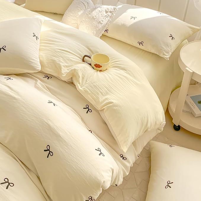 Nayoroom Bow Duvet Cover Queen Size Reversible Aesthetic Duvet Cover 3 Pieces Soft Lightweight Microfiber Kids Girls Cute Dorm Bedding Set, White/Yellow