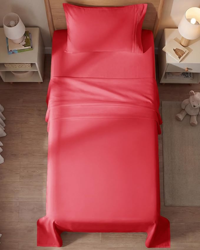 Twin Size 3 Piece Sheet Set - Comfy Breathable & Cooling Bed Sheets - Red | Hotel Luxury Bed Sheets for Women & Men, Deep Pockets, Easy-Fit, Extra Soft and Wrinkle Free Sheets, Oeko-Tex Bed Sheet Set