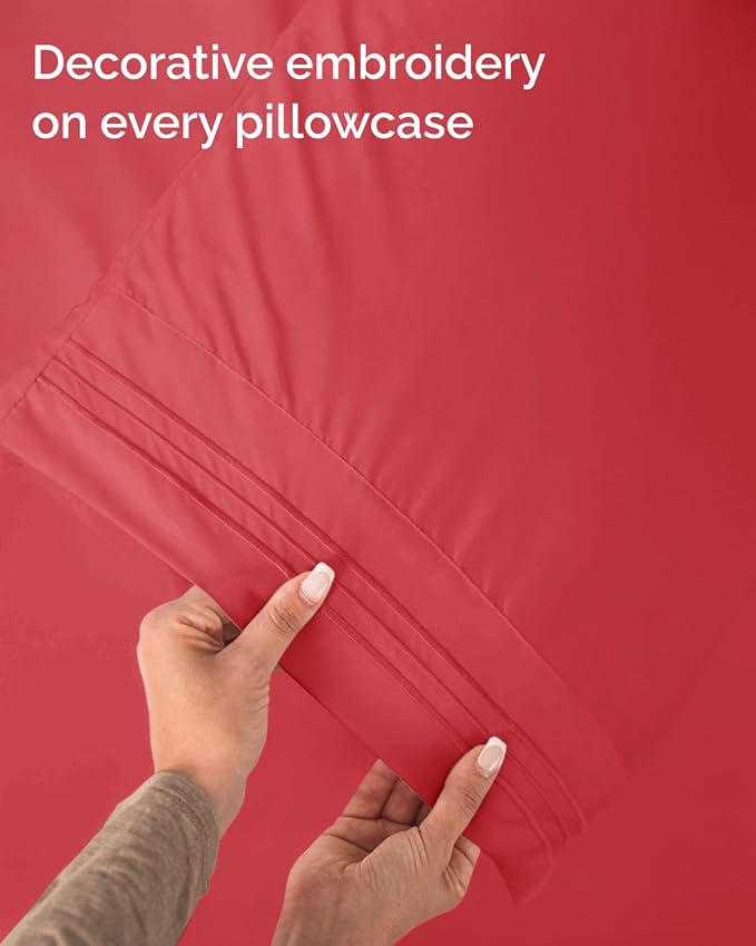 Twin Size 3 Piece Sheet Set - Comfy Breathable & Cooling Bed Sheets - Red | Hotel Luxury Bed Sheets for Women & Men, Deep Pockets, Easy-Fit, Extra Soft and Wrinkle Free Sheets, Oeko-Tex Bed Sheet Set