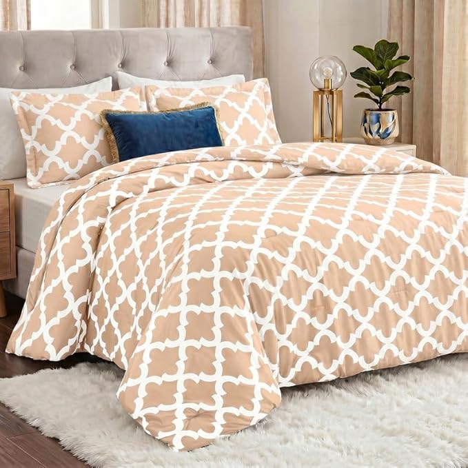 Queen Comforter Set 3 Piece Beige by Utopia Bedding, Printed Comforters Queen Size Bedding Comforters Sets, Down Alternative Soft Bed Set 1 Comforter (88 x 88 inches) 2 Pillow Shams (20 x 26 inches)