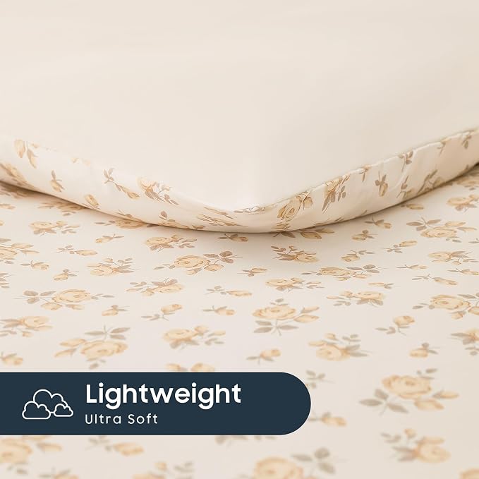 Wake In Cloud - Floral Comforter Set, Coquette Cottagecore Aesthetic Flower Shabby Chic Pattern for Women Teen Girls, Soft Lightweight Bedding, 3 Pieces, Apricot Beige, Queen Size