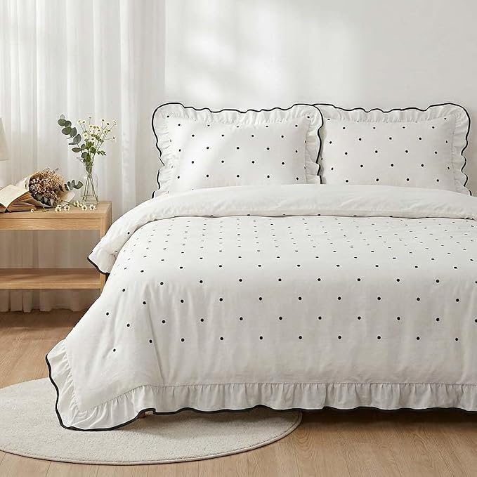 Nayoroom Polka Dot Duvet Cover Queen Size Elegant White Ruffle Duvet Cover 3 Pieces Soft Breathable Microfiber Cute Princess Black Dot Bedding Set