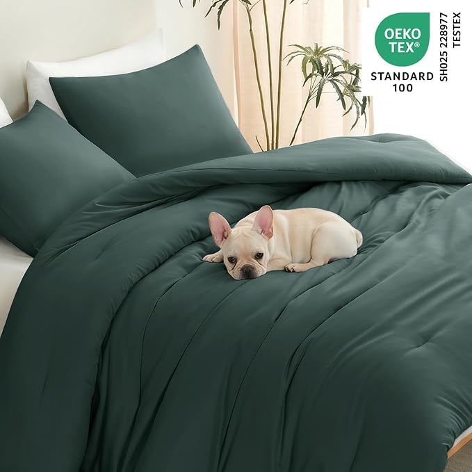 Oversized Queen Comforter Set 3 Pieces Forest Green Quilted Bedding | 270 GSM Down Alternative Fill, 4 Corner Ties for Duvet Insert Use, All Season, OEKO-TEX Certified, 2 Pillowcases, 98 x 98 in