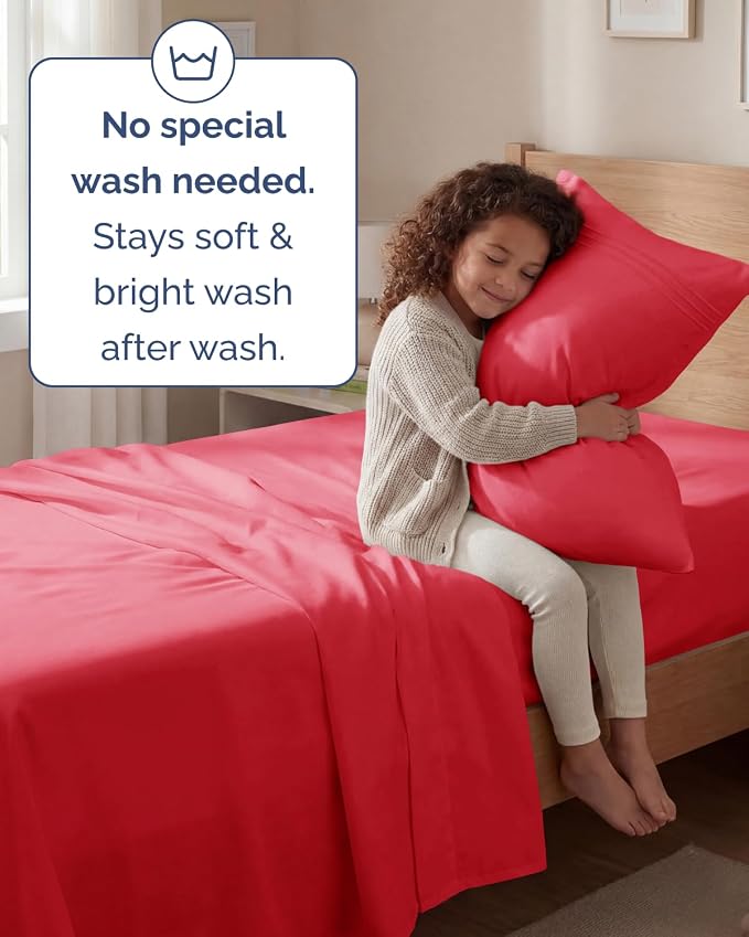 Twin Size 3 Piece Sheet Set - Comfy Breathable & Cooling Bed Sheets - Red | Hotel Luxury Bed Sheets for Women & Men, Deep Pockets, Easy-Fit, Extra Soft and Wrinkle Free Sheets, Oeko-Tex Bed Sheet Set