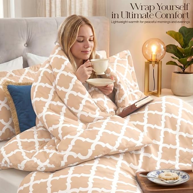 Queen Comforter Set 3 Piece Beige by Utopia Bedding, Printed Comforters Queen Size Bedding Comforters Sets, Down Alternative Soft Bed Set 1 Comforter (88 x 88 inches) 2 Pillow Shams (20 x 26 inches)