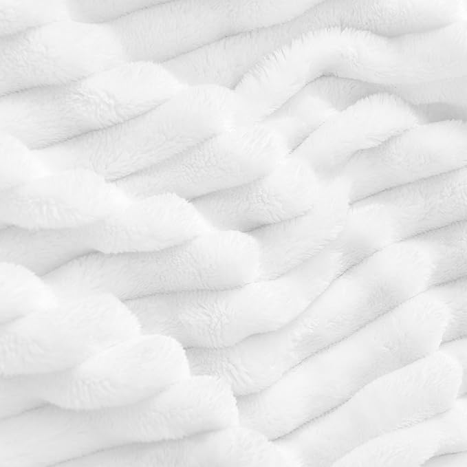 BEDELITE 3D Ribbed Jacquard White King Size Blankets for Bed, 108x90 Inch | Soft Warm Decorative Fluffy Blanket, Cozy Fuzzy Lightweight Plush Fleece Throw Blankets for Bed, Room Decor, Gift for Women