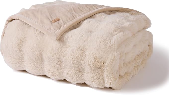 EverGrace Faux Rabbit Fur Bubble Throw Blanket, 50"x60", Cream | Ultra Soft, Luxury Faux Rabbit Fur Throw, Thick Warm Bubble Blanket, Cozy Fluffy Reversible, for Bed, Couch, Chair, Sofa