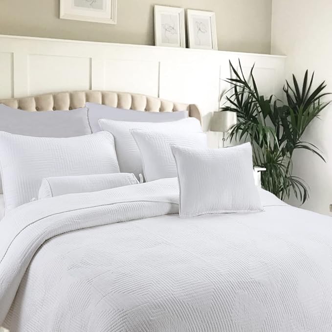 Cozy Line Home Fashions 100% Cotton Square Check Stitch Solid White Quilt Bedding Set, Bedspread Coverlet Lightweight for All Seasons (Maze - White, Queen - 3 piece)