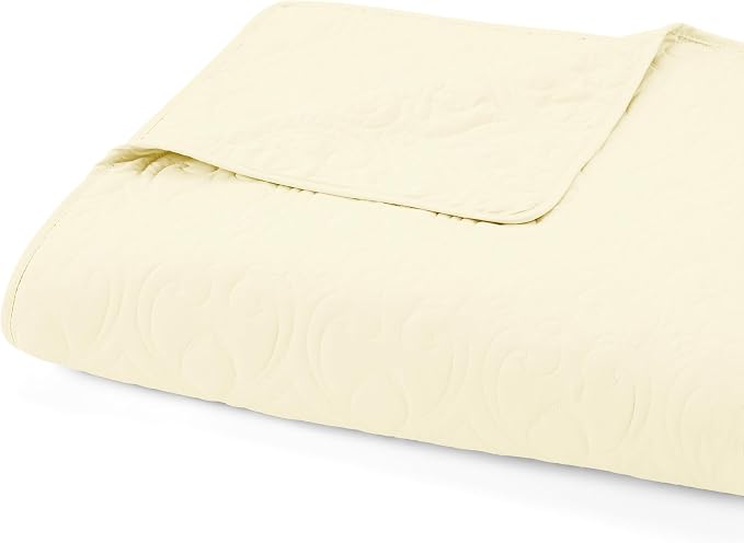 Merit Linens Classic Quilt Coverlet Soft Set in Damask Stitching - Twin/TwinXL Yellow