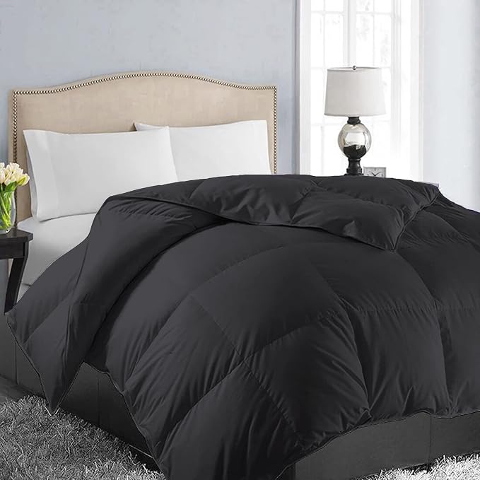 EASELAND King Size Down Alternative Comforter, Black, 90x102 Inches | Quilted Duvet Insert for All Seasons, Soft Lightweight Bedding with Corner Tabs, Breathable Machine Washable Hotel Quality