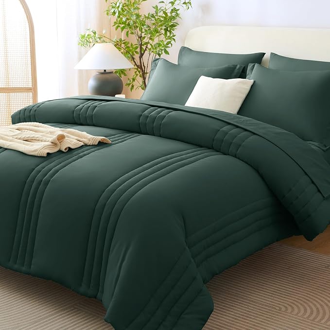 Queen Comforter Set Forest Green - 7 Pieces Bed in a Bag | OEKO-TEX Certified, 240GSM Down-Alternative Comforter, 14" Deep-Pocket Sheets, Shams & Pillowcases, Lightweight