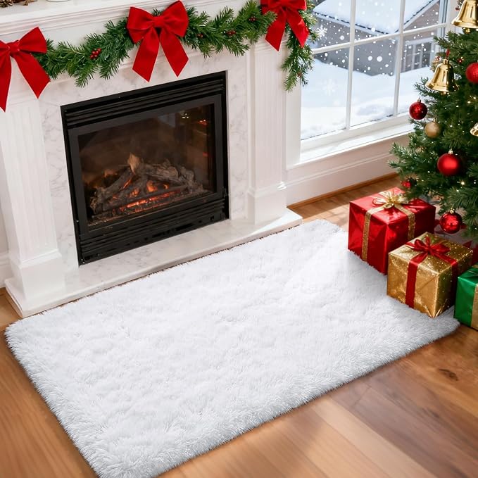 Fluffy Rug Shaggy Area Rug, Snow White 2x4 Small Rugs for Fireplace Holiday Christmas Decor, Mini Fuzzy Plush Kids Bedside Rug, Soft Non-Slip Entryway Throw Rugs Shag Catpet for Living Room ﻿