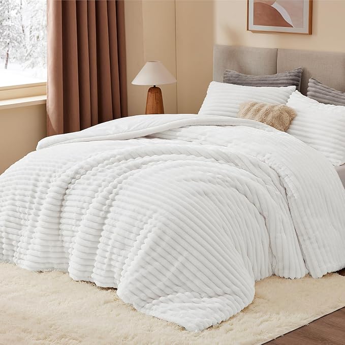BEDELITE Fleece King Comforter Set, Fluffy Bed Set, Bright White | Super Soft & Warm Bedding, Luxury Fuzzy Faux Fur Comforter for Winter, Heavy Plush Bedding, with 2 Pillowcases