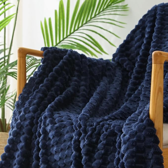 Exclusivo Mezcla 3D Fleece Twin Size Blanket for Bed, Navy Blue | Extra Soft Fuzzy Plush Lightweight Bed Blankets, Cozy Fluffy Decorative Blankets for All Seasons, 60x80 Inches