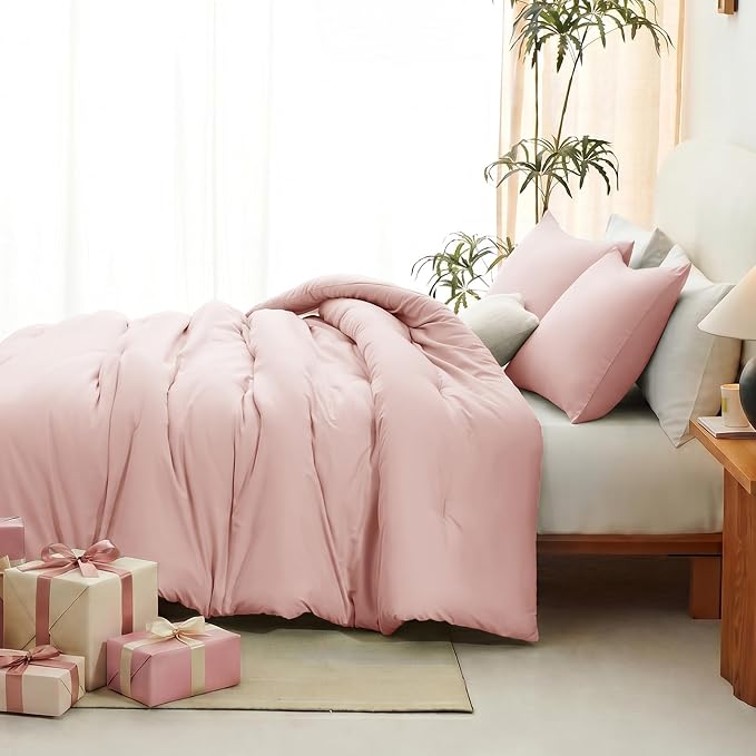 Queen Comforter Set, 3 Pieces Down Alternative Bedding, Blush Pink | 270 GSM All Season Comforter with 4 Corner Ties for Use as a Duvet Insert, OEKO-TEX Certified, 2 Pillowcases, 88 x 88 in