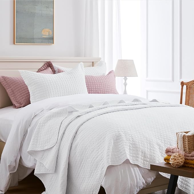 SunStyle Home Twin Quilt Set, Lightweight Bedding Summer Bedspreads,White | Soft Coverlet With 2 Pillow Shams,Morden Style Quilts for All Season, Suitable for Bed,Couch,Bedroom,Guest Room,68"X86"