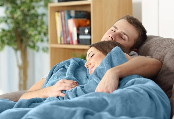 Utopia Bedding Soft Fleece Bed Blanket Twin Size Washed Blue (60x80 Inch) | Microfiber Plush Warm Lightweight Breathable Cozy Blanket Anti-Static, All Season Use, Gift for Women and Men