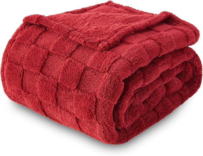 NEWCOSPLAY 3D Checkered Flannel Queen Blanket, Red Checkered, 90"x90" | Super Soft Cute Lightweight Decorative Premium Silky Fleece Blanket for Couch Sofa Bed, Gift for Women Men, All Season Use