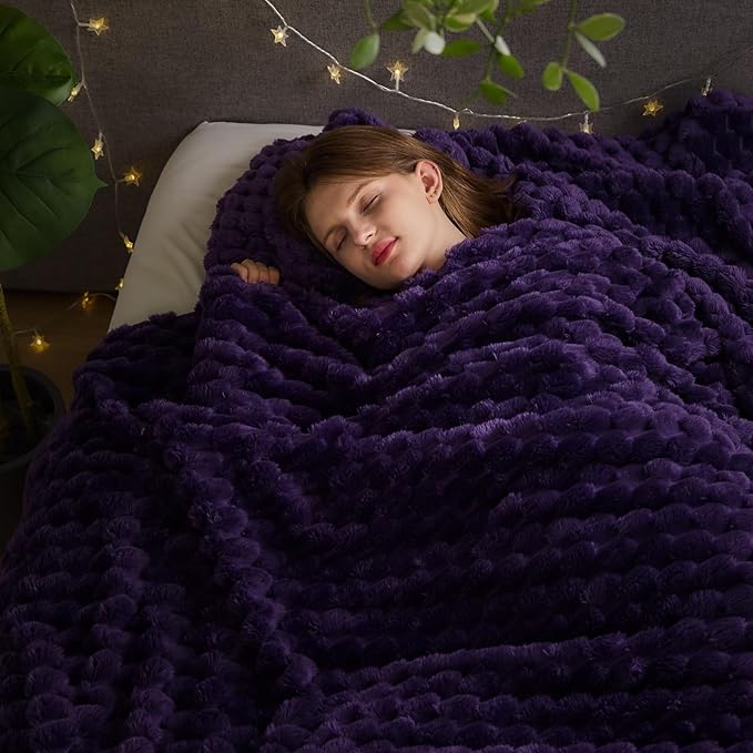 NEWCOSPLAY Fleece Clouds Cozy King Blanket for Couch, Purple, 90"x110" | Premium Silky Flannel Blanket, Soft Lightweight Fluffy Throw Blanket for Bed Sofa Decor, Gift for All Season Use