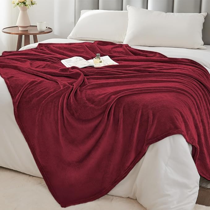 BEDELITE Fleece Blanket Soft Plush Throw for Couch Burgundy 50"x60" | Ultra Soft Fleece, Plush Microfiber, Lightweight Warmth, All Season Comfort, Fade Resistant, Machine Washable, Couch Sofa Bed