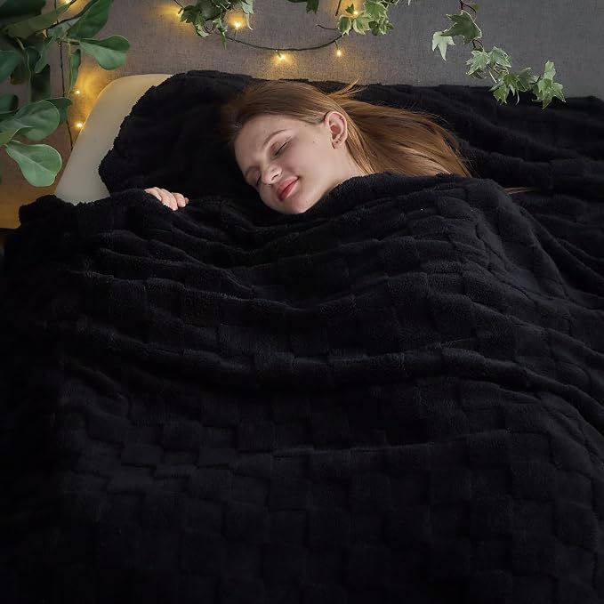 NEWCOSPLAY 3D Checkered Flannel Queen Blanket, Black Checkered, 90"x90" | Super Soft Cute Lightweight Decorative Premium Silky Fleece Blanket for Couch Sofa Bed, Gift for Women Men, All Season Use