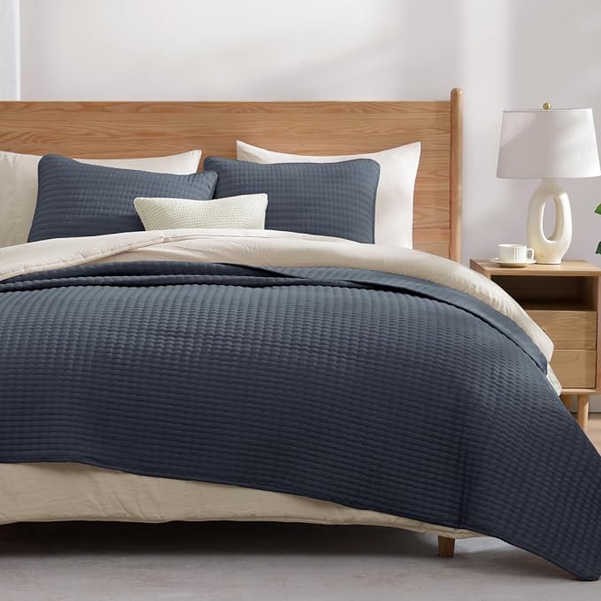 Oversized King Quilt-Blue Grey Lightweight Bedspreads Quilt Bedding Set | Soft Coverlet with 2 Shams for All Seasons, Suitable for Bed, Couch, 102"x110"