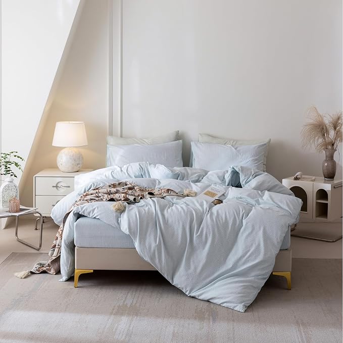 BDEAR 3Pcs Light Blue Pinstriped Duvet Cover Set King Size 104''Wx90''L | Light Weight Design, 1 Duvet Cover with 2 Pillowcases, Zipper Closure, OEKO TEX Standard,8 Corner Ties, Skin Friendly