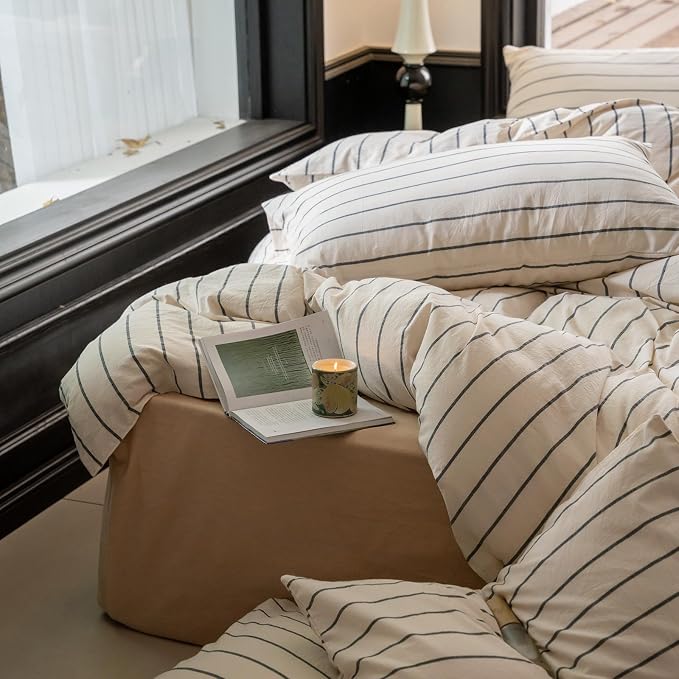 Striped Comforter Set Queen Size Grey Stripes Pattern Printed Comforter 3 Pieces Lightweight Boho Bedding Comforter Set for All Seasons Breathable Soft Fluffy Beige Comforter with 2 Pillowcases